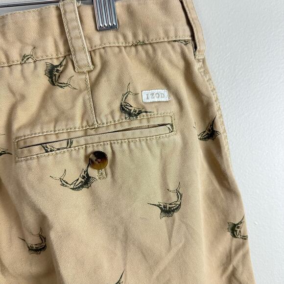 Izod 32 Khaki Chino Shorts Swordfish Fish Print Preppy Men's 32 - Picture 4 of 10